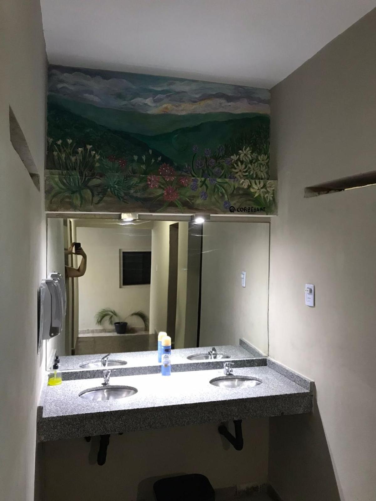 Urban Jungle Hostel Сан-Мигель-де-Тукуман Экстерьер фото