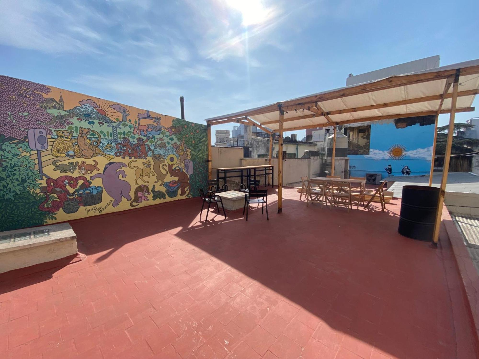 Urban Jungle Hostel Сан-Мигель-де-Тукуман Экстерьер фото