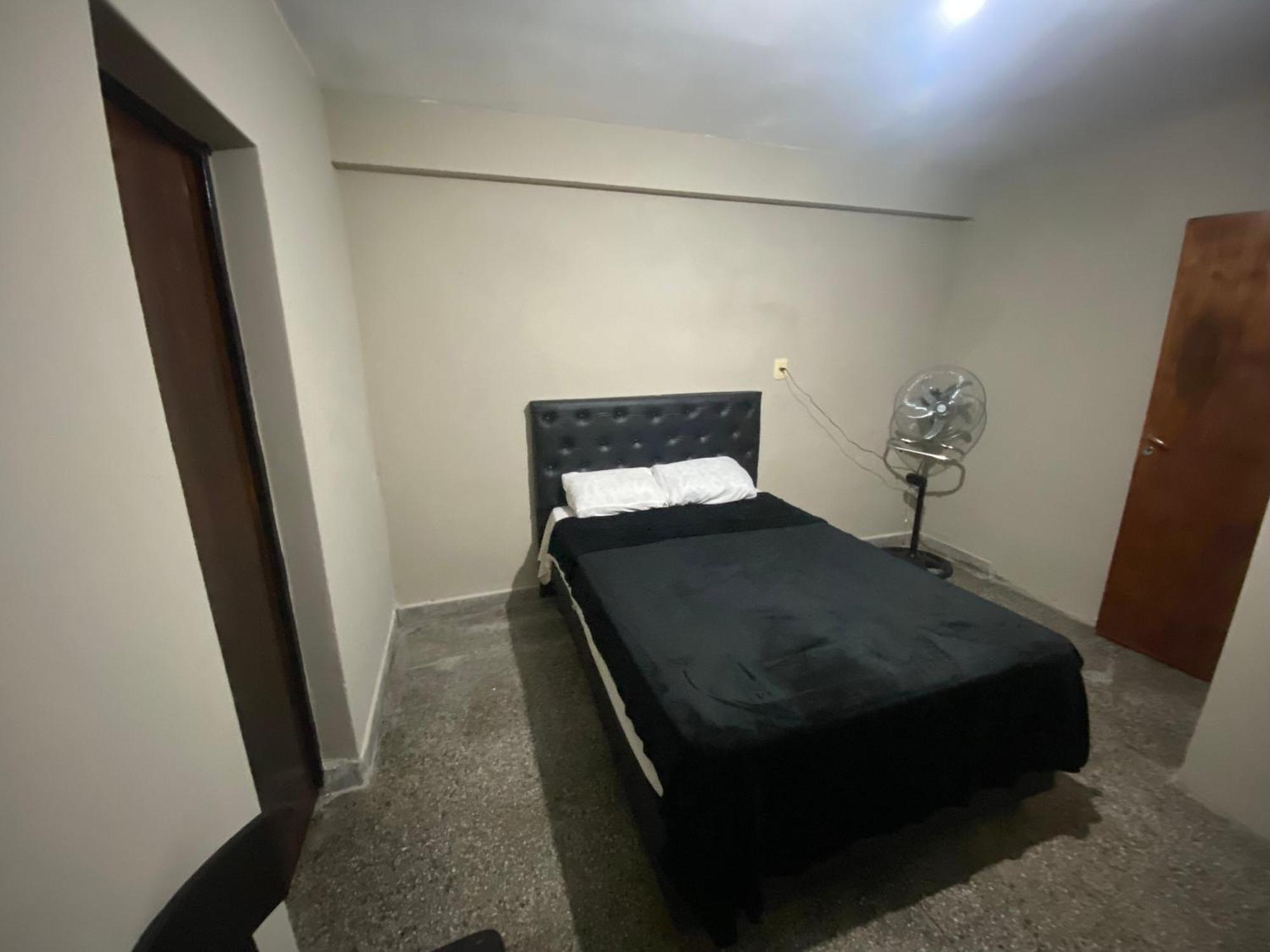Urban Jungle Hostel Сан-Мигель-де-Тукуман Экстерьер фото